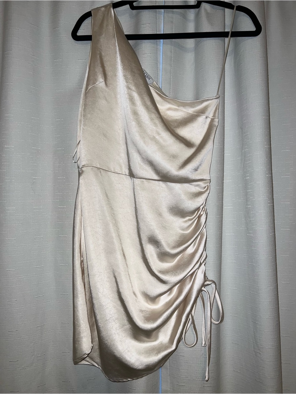 Lavish One-Shoulder Ruched Satin Mini Dress in Champagne